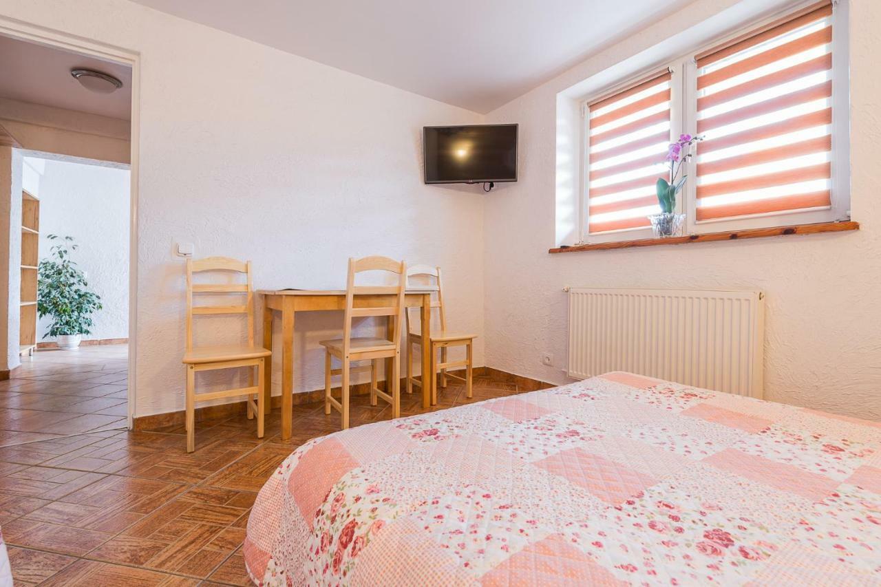 Bieszczadzki Krakowiak 575-894-584 Lub 535-595-732 Villa Polańczyk Kültér fotó